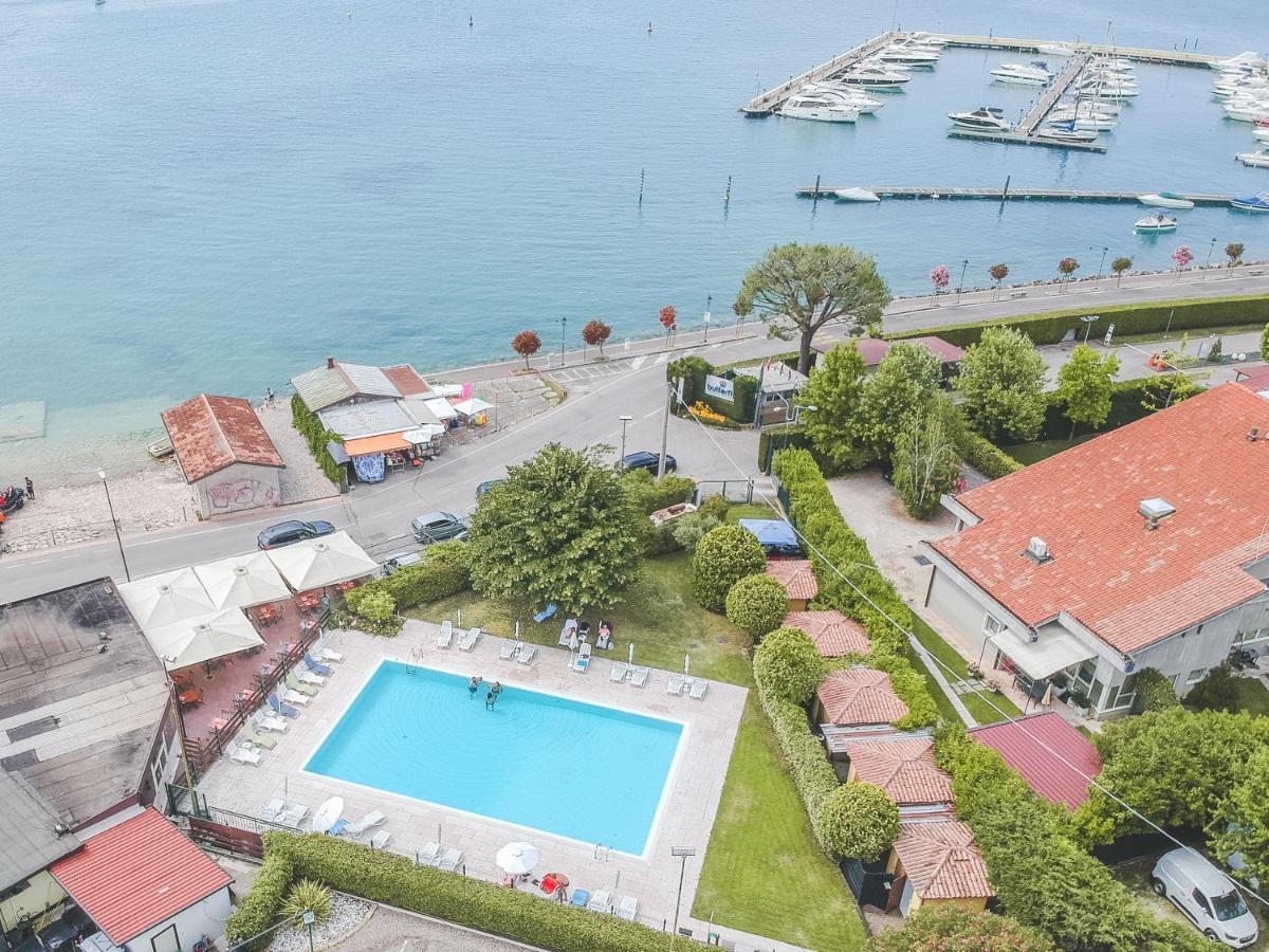 Hotel Ristorante Al Fiore Peschiera del Garda Ngoại thất bức ảnh