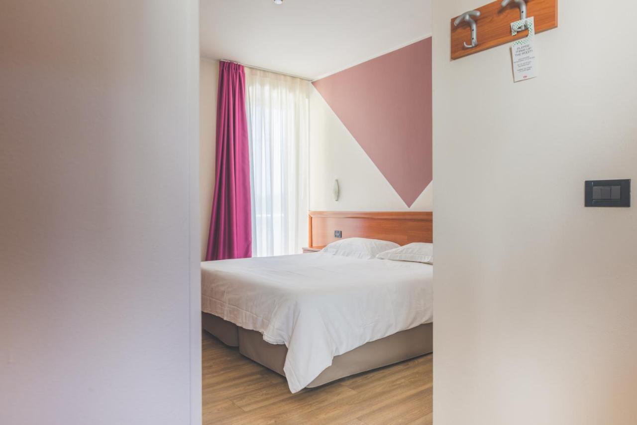 Hotel Ristorante Al Fiore Peschiera del Garda Ngoại thất bức ảnh