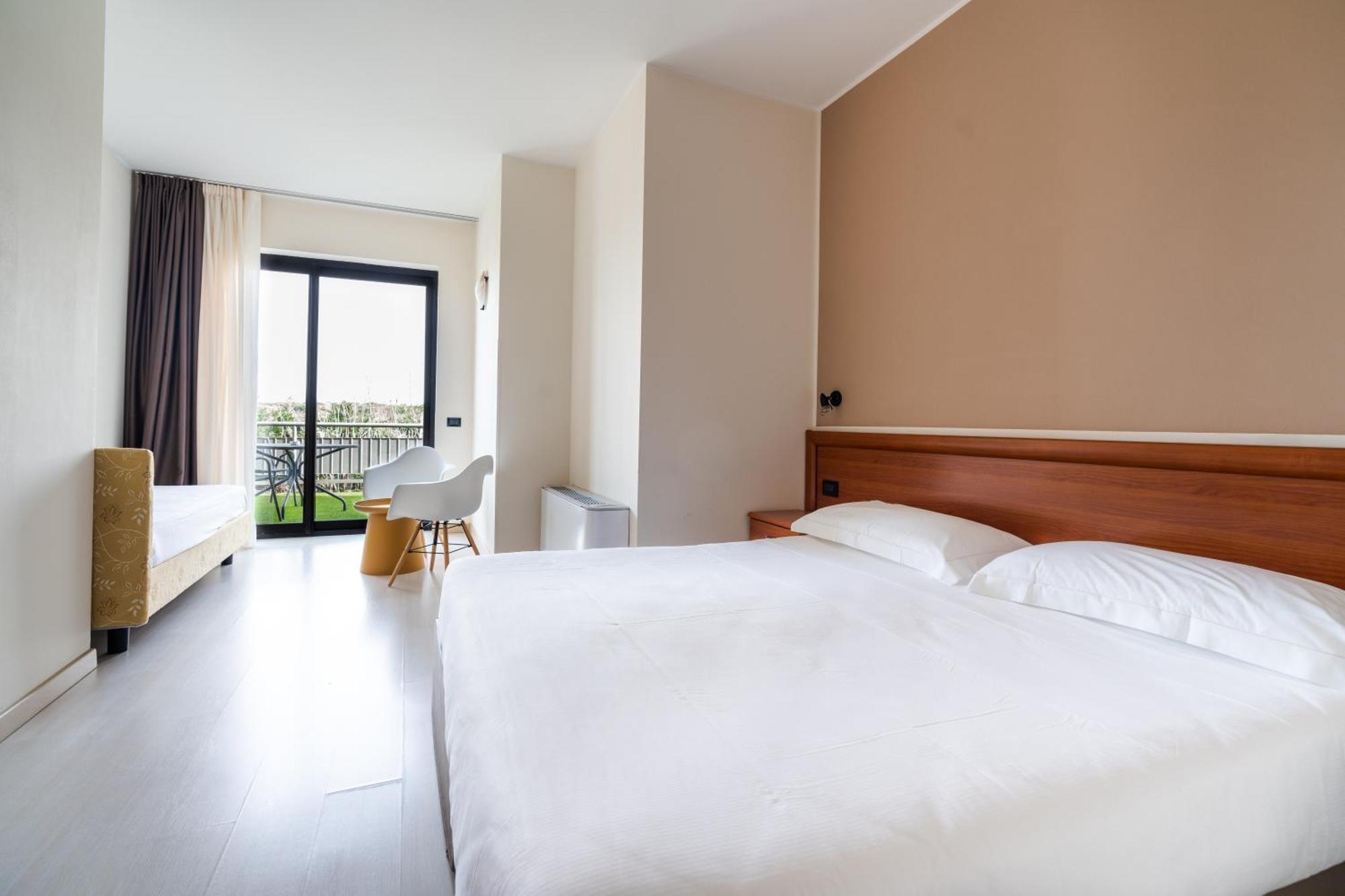 Hotel Ristorante Al Fiore Peschiera del Garda Ngoại thất bức ảnh